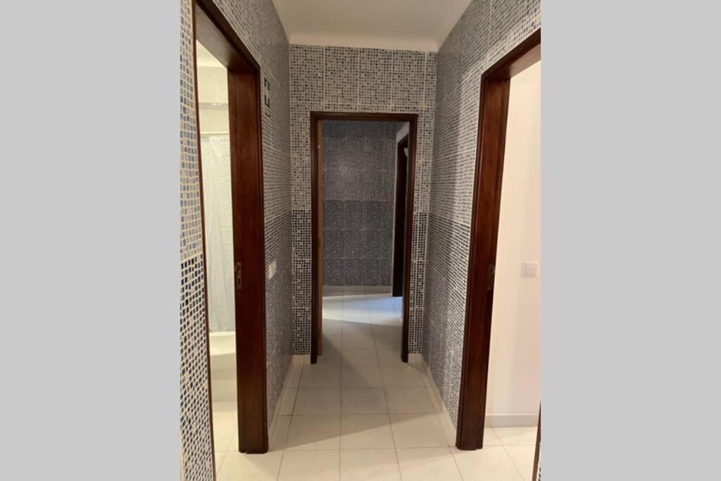 Blue - Beachfront Apartment อาร์มาซอง เด เปรา ภายนอก รูปภาพ